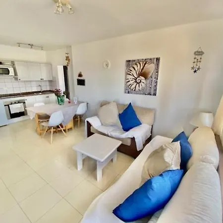 Rey Carlos * بويرتو ذيل كارمين