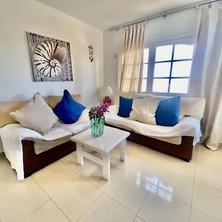 Rey Carlos * بويرتو ذيل كارمين